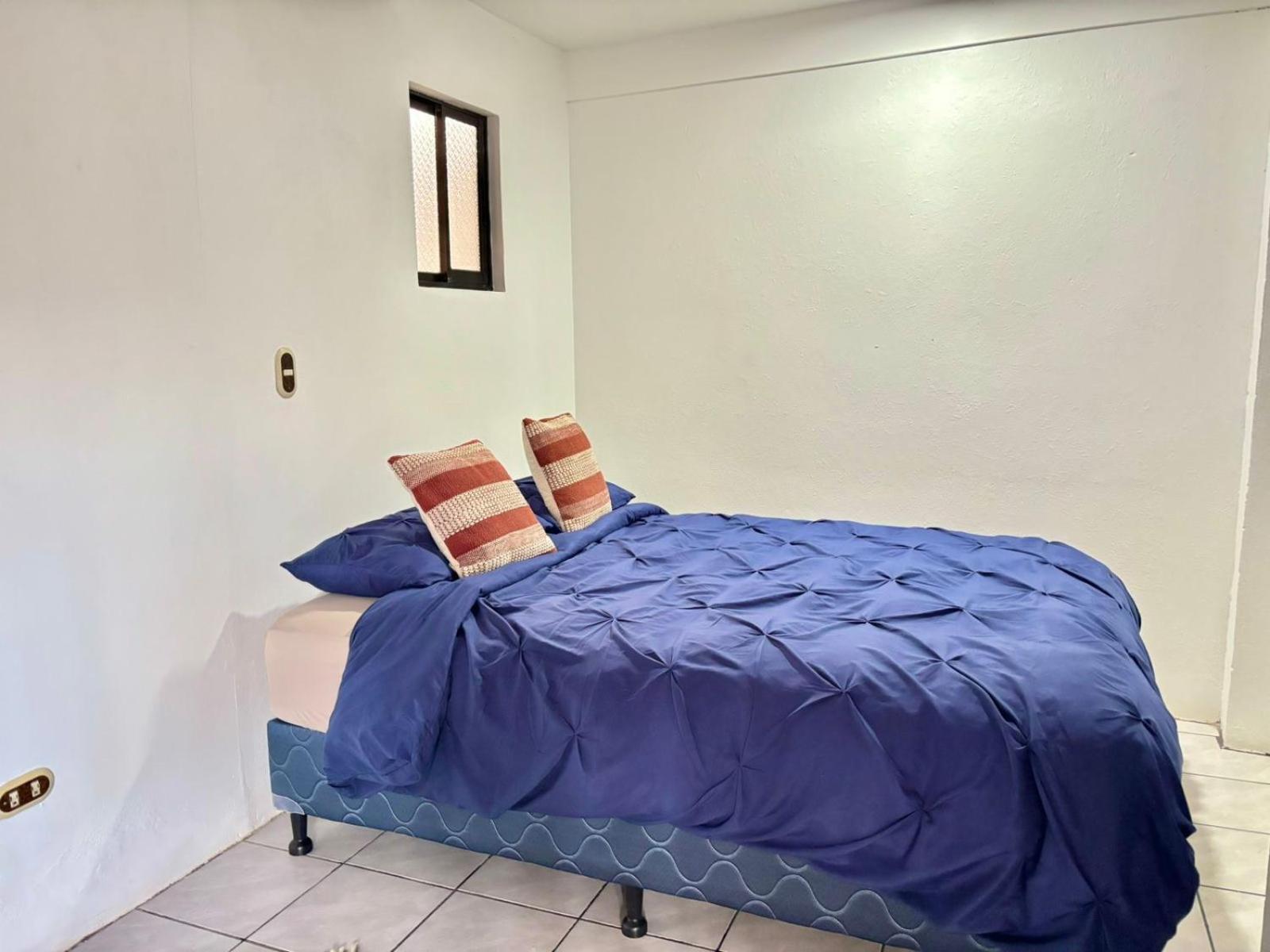 Charming House 5 Min Airport With Ac Alajuela